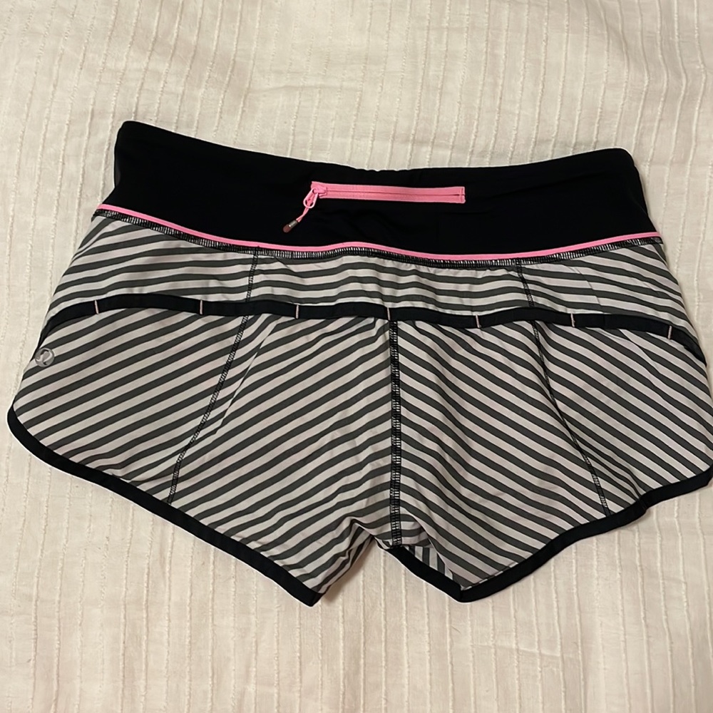 Lululemon Speed Shorts - Picture 2 of 5